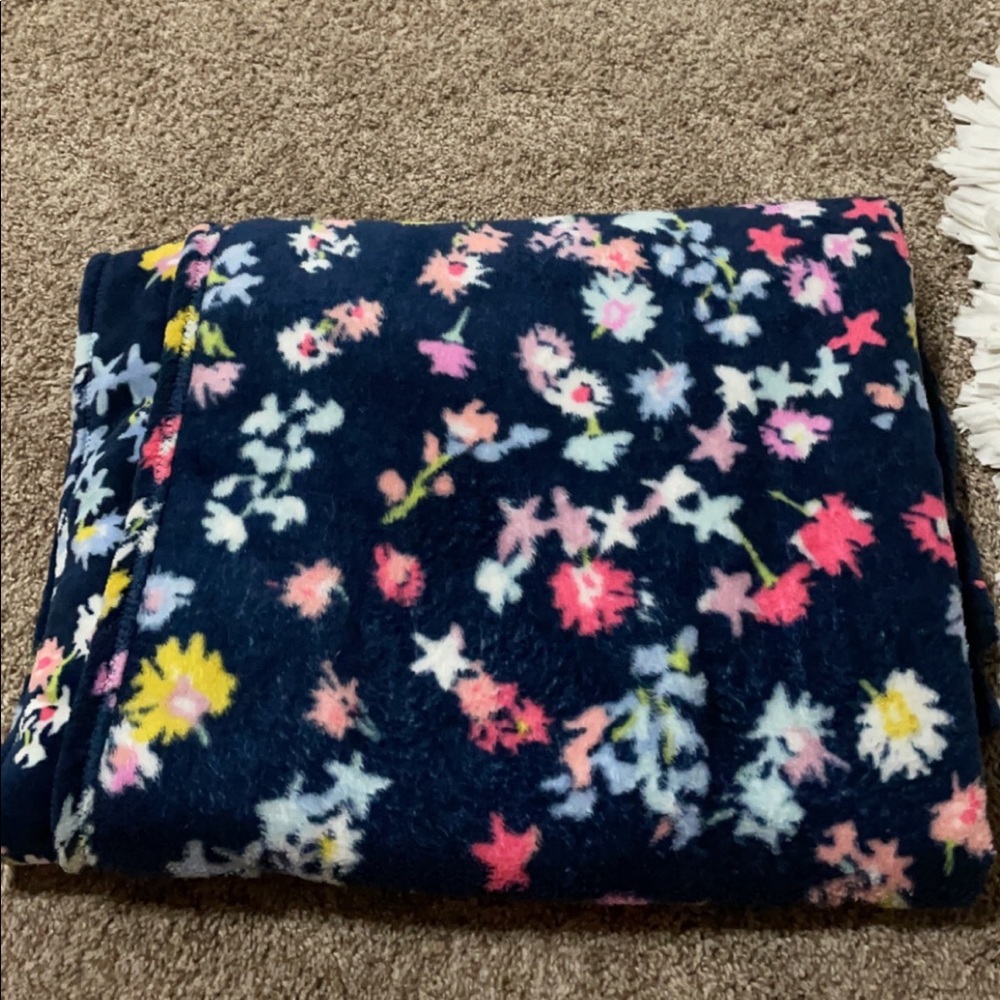 vera bradley blanket
